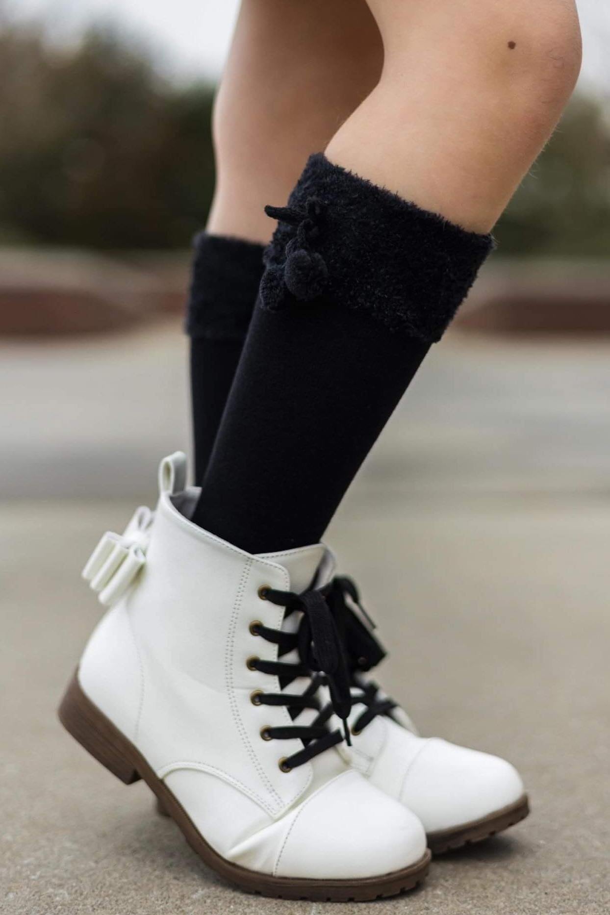 [Pom Pom] Sharpa Tall Socks