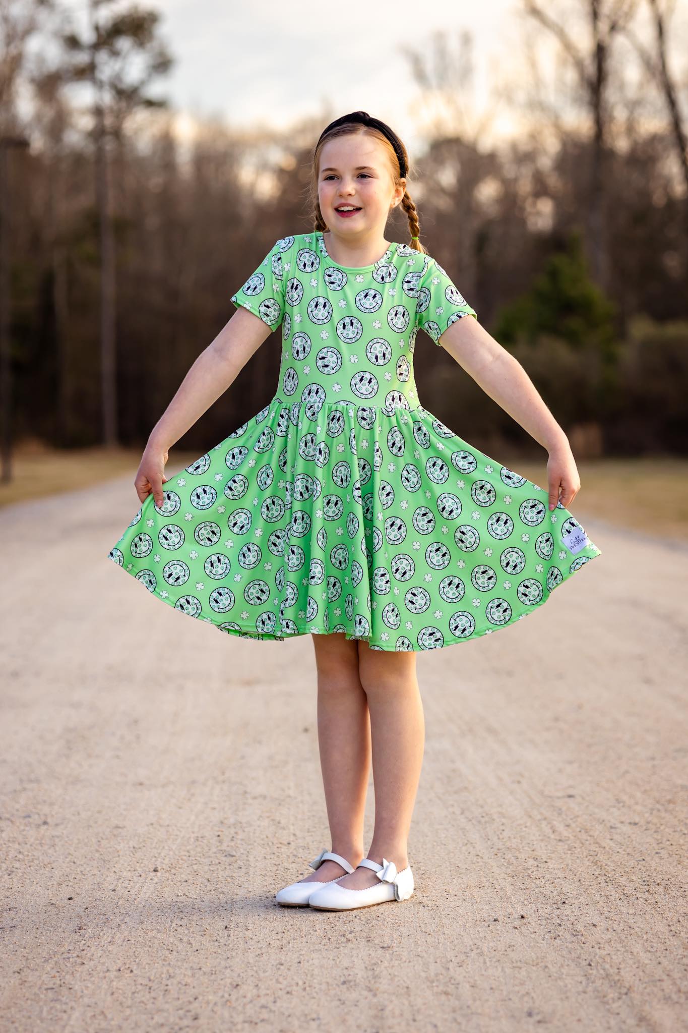 [Four Leaf Smiles] Twirl Dress